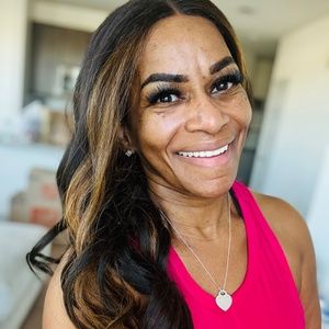 Meet your Posher, Latricia